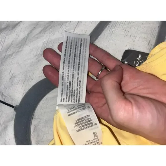 Abercrombie & Fitch Yellow Pleated Tennis Dress Size SP NWT - Picture 12 of 13